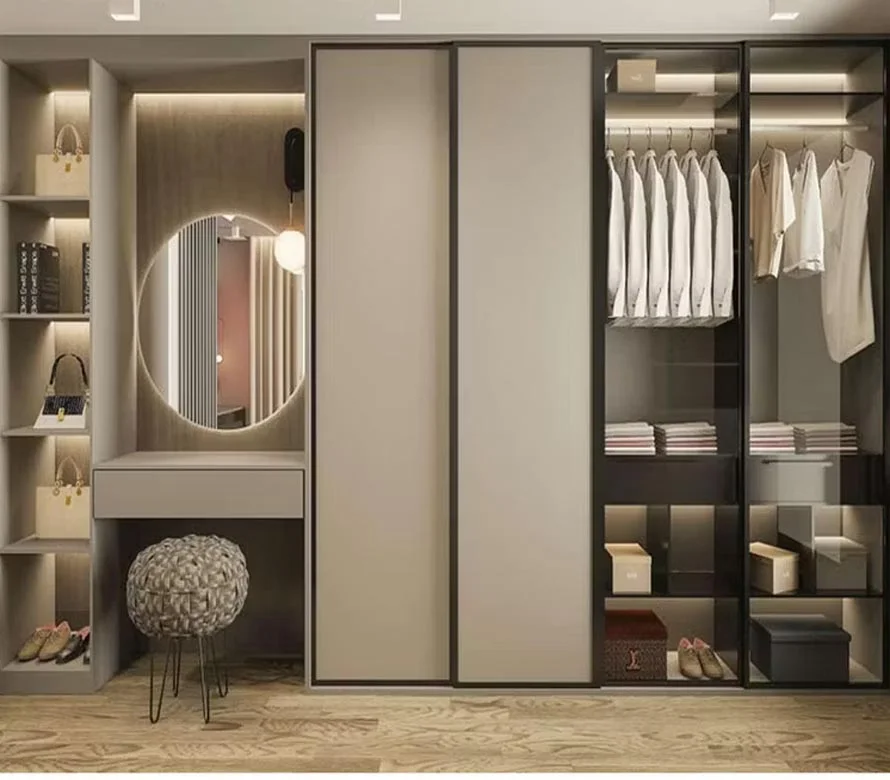 Exclusive Sliding Closet