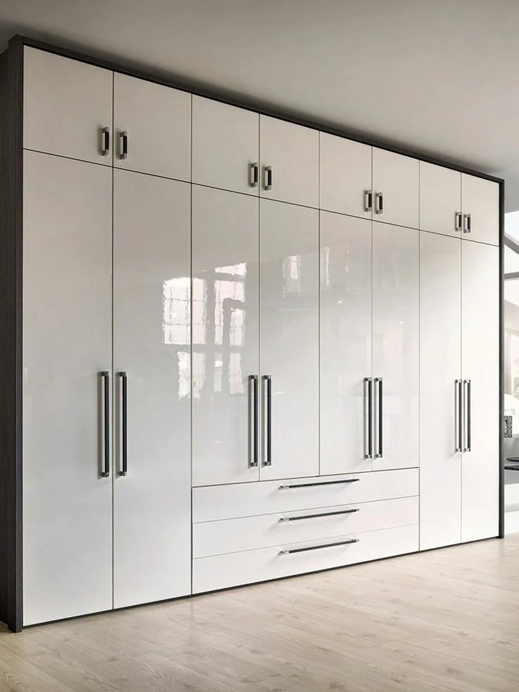 Smart Complete Almirah Design