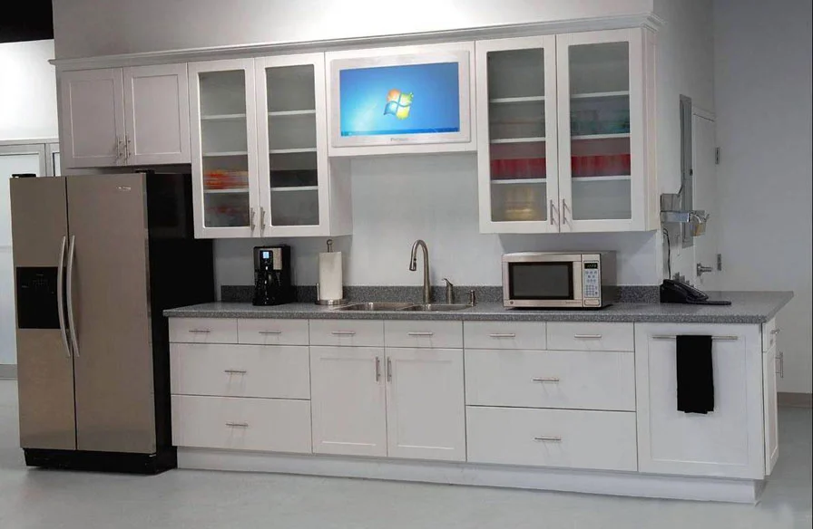 Glass Pallah Kitchen Cabinet